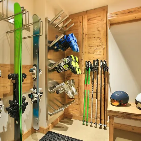 샬레 Chalet Khione