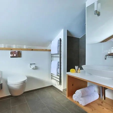 Chalet Khione