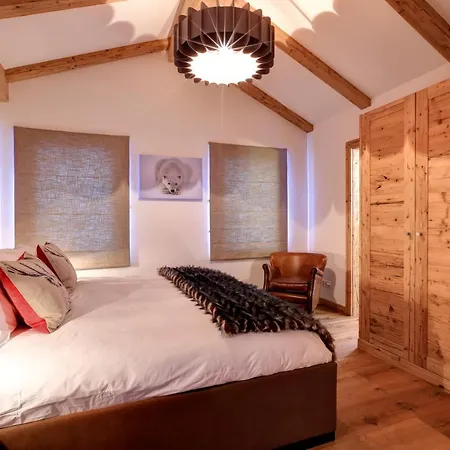 Chalet Khione *