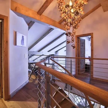 Chalet Khione 샬레