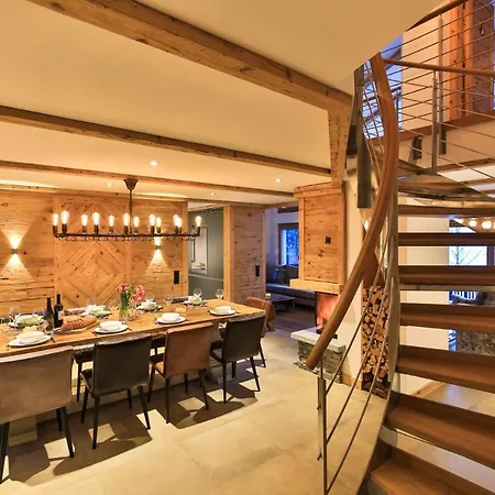 Chalet Khione *