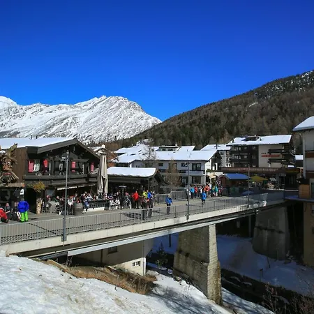 샬레 Chalet Khione Saas Fee