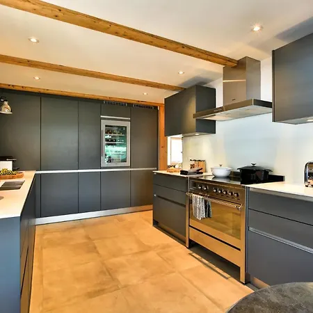 Chalet Khione
