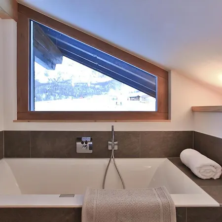 Chalet Khione Saas Fee